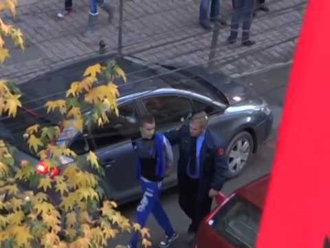 PA KOMENT NE TIRANE SJELLJE BRUTALE E POLICISE SE SHTETIT QE FESTON 100 VJETORIN LAJM