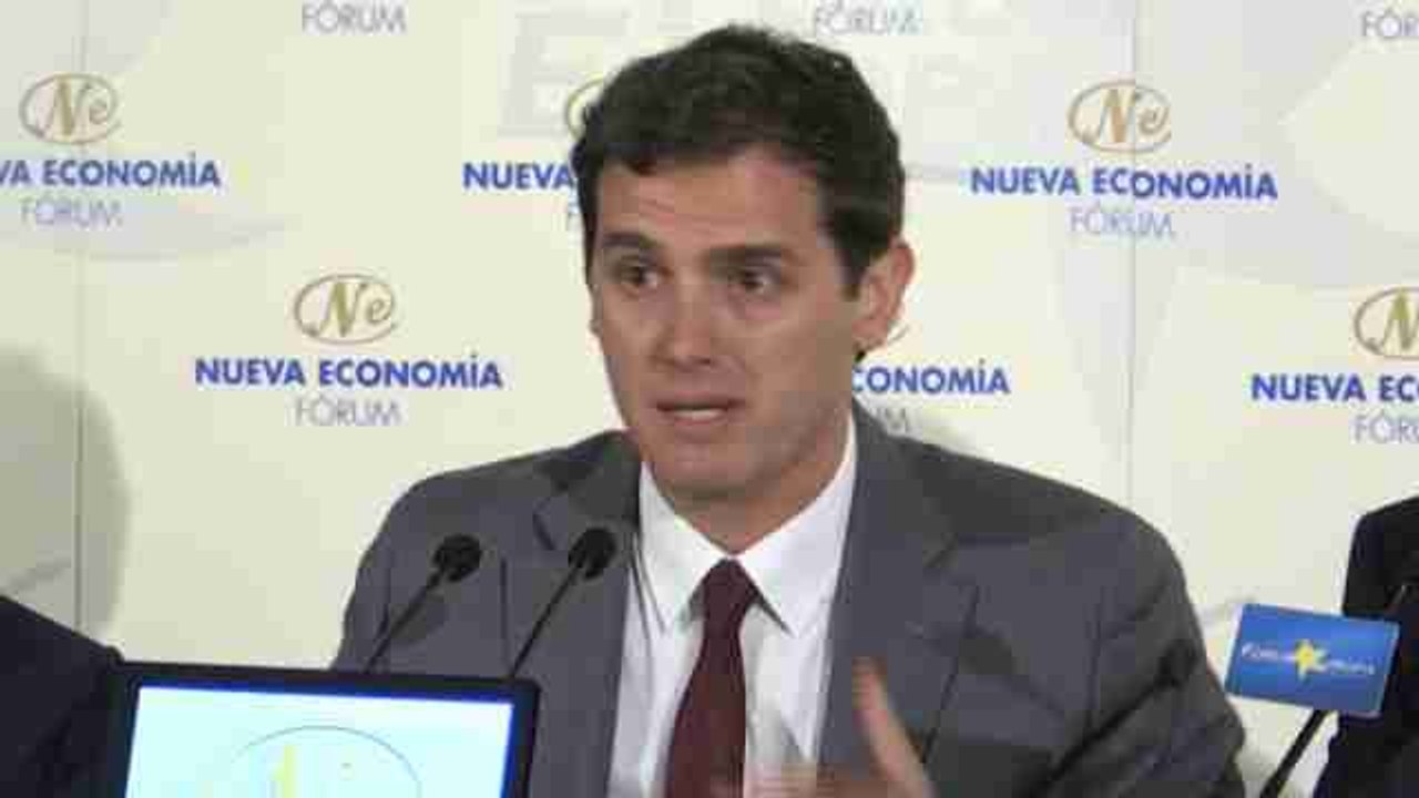 Rivera: PSOE tiene que escoger entre socialdemocracia europea o apoyar al populismo