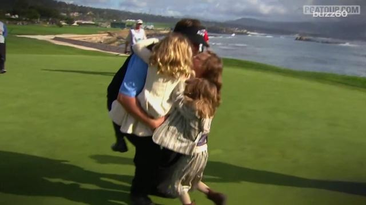 Phil Mickelson Leaves U.S. Open for Daughter's Graduation