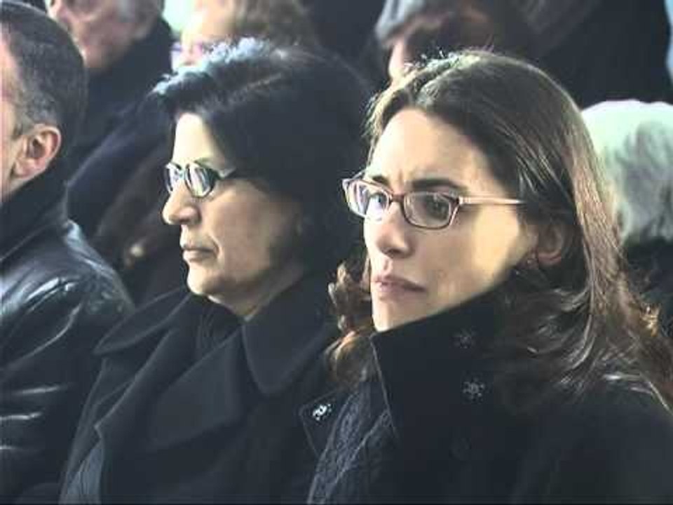 LAMTUMIRE KALLULLI HOMAZHE PER NDER TE PROFESOR...