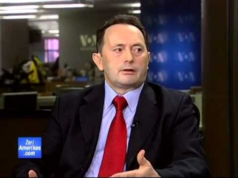 ZEF BROCI NE VOA BERISHA TI MBAJE LARG DUART NGA DREJTESIA LAJM