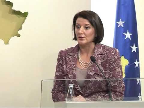 DIALOGU KOSOVE SERBI BUJAR BUKOSHI KRITIKON ASHPER NDERMJETESIN EVROPIAN LAJM