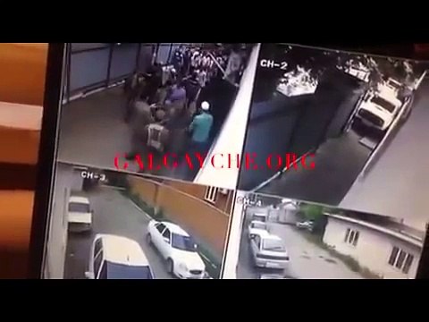 Галаевы забирают тело своего брата из морга назрановской ЦБ