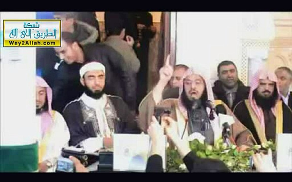 الشيخ عائض القرني على طريقة الشيخ عبد الحميد كشك