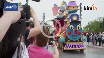 Istana terbesar dunia di Disneyland Shanghai