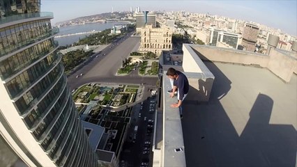 Handstand on the ledge of skyscraper!