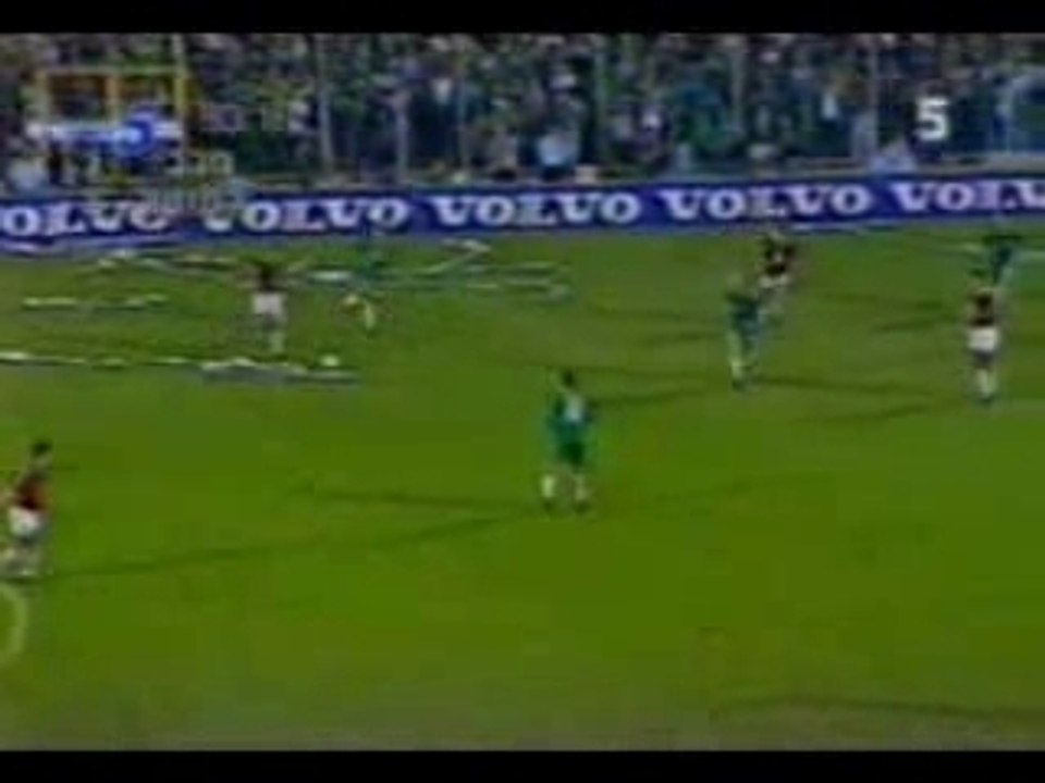 Yossi Benayoun