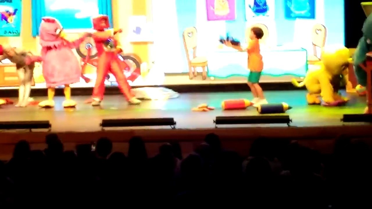 Musical da galinha pintadinha.