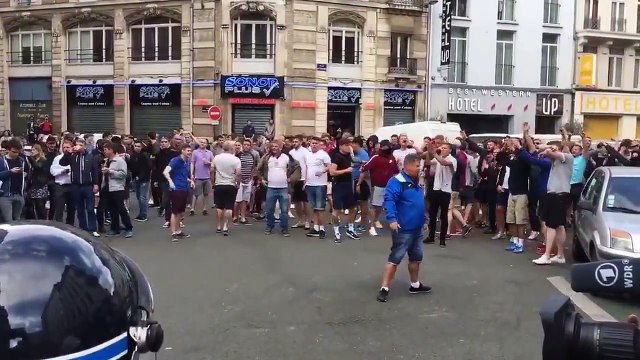 Clashs entre Hooligans Russes et Anglais à Lille - Euro 2016