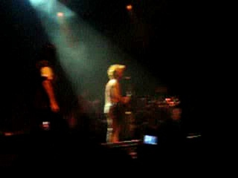 Happy Birthday Emma (2nd part) - 30 Seconds to Mars in Toulouse 29 Juin 2010