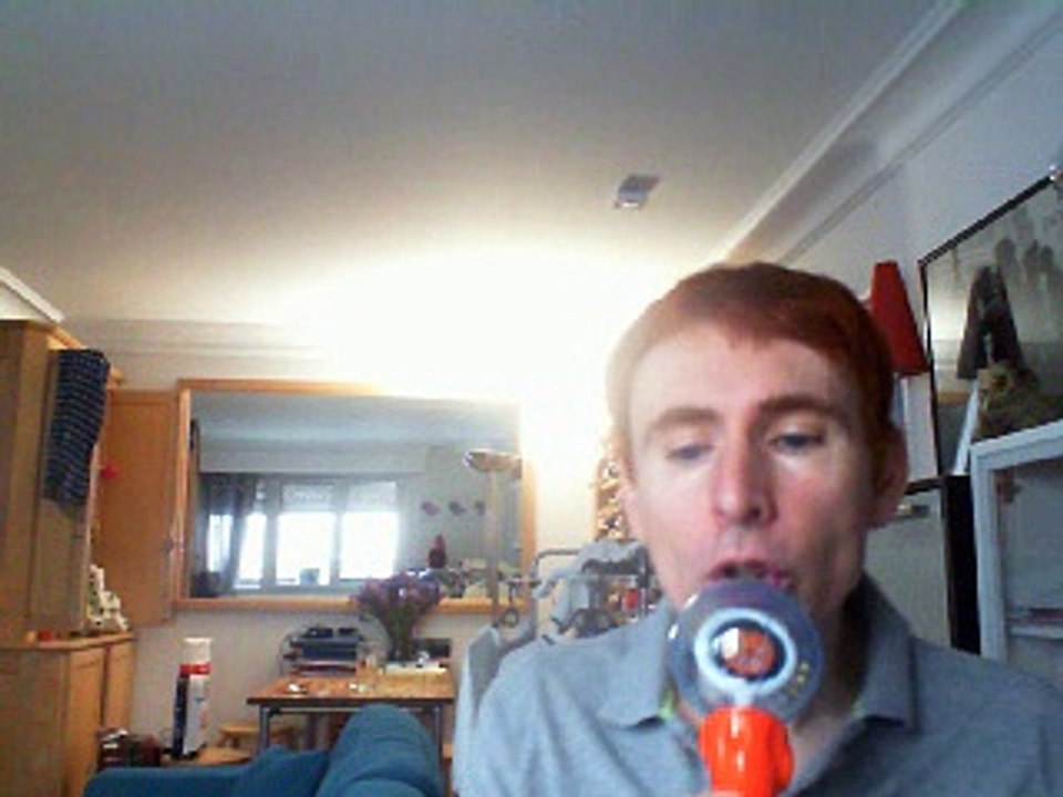 Wiwi égratigne "bake sale" de Wiz Khalifa & Travis Scott