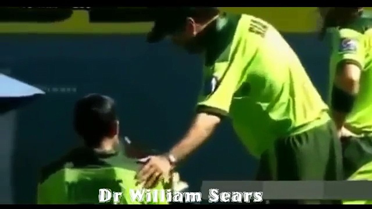 Top Funniest Moments in Cricket History 2016