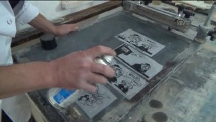 Demirel'in Karikatürleri ve Sözleri Seramik Üzerine İşlendi