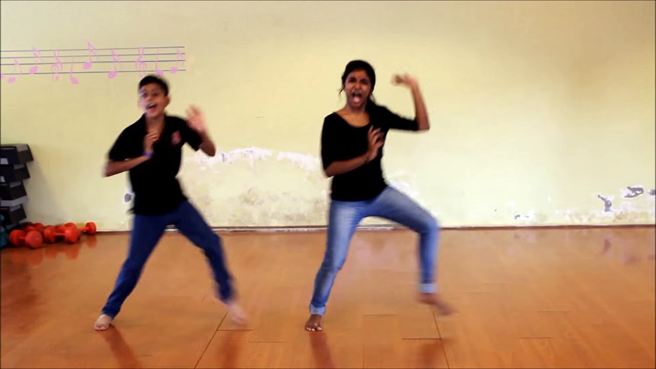 amazing dance by girl