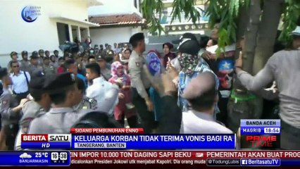Tak Terima Vonis, Keluarga dan Kerabat Eno Protes