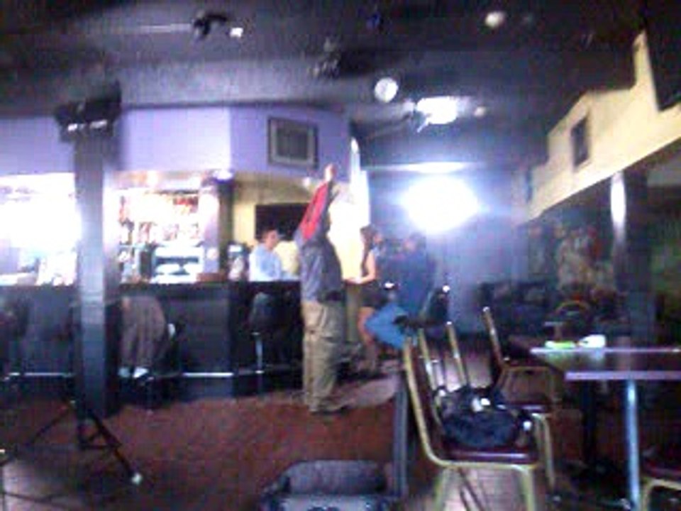 escena de la pelicula la barbie