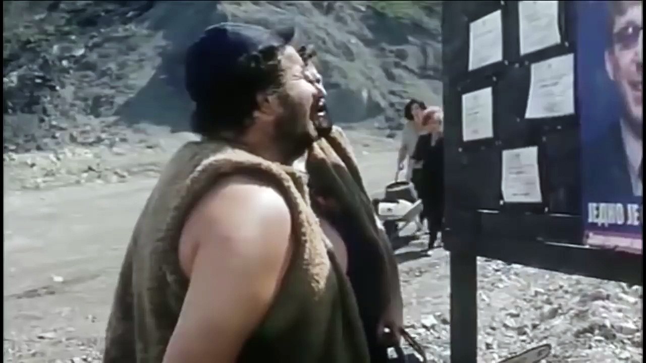 Pukla mu žica na gitari hahah