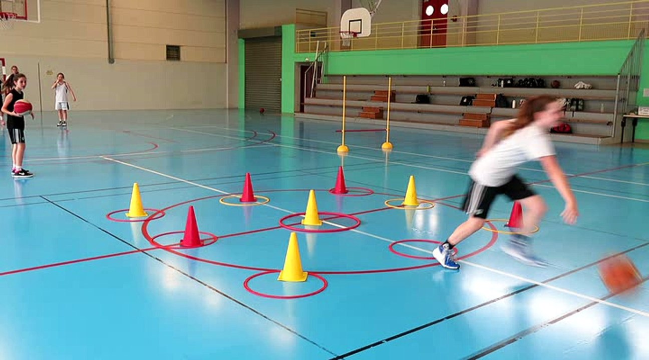 basket club nyonsais, morpion géant