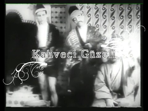 Ses vermez benim kalbim değme gönül sesine - Münir Nurettin Selçuk-Kahveci Güzeli (1941)