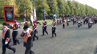 Tamlaghtmore Tigers F.B. @ Ulster Covenant Centenary Parade 29/09/12 (The Billy Boys)