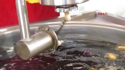 Sandıklı'da Çikolata ve Frambuazlı Tulumba Tatlısı İlgi Görüyor