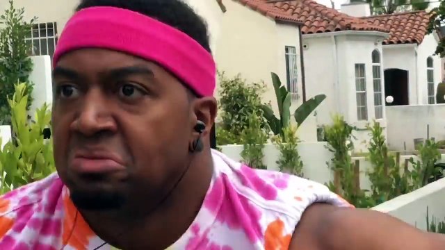 Jogging de 3 débiles sur la musique Take on Me LOL