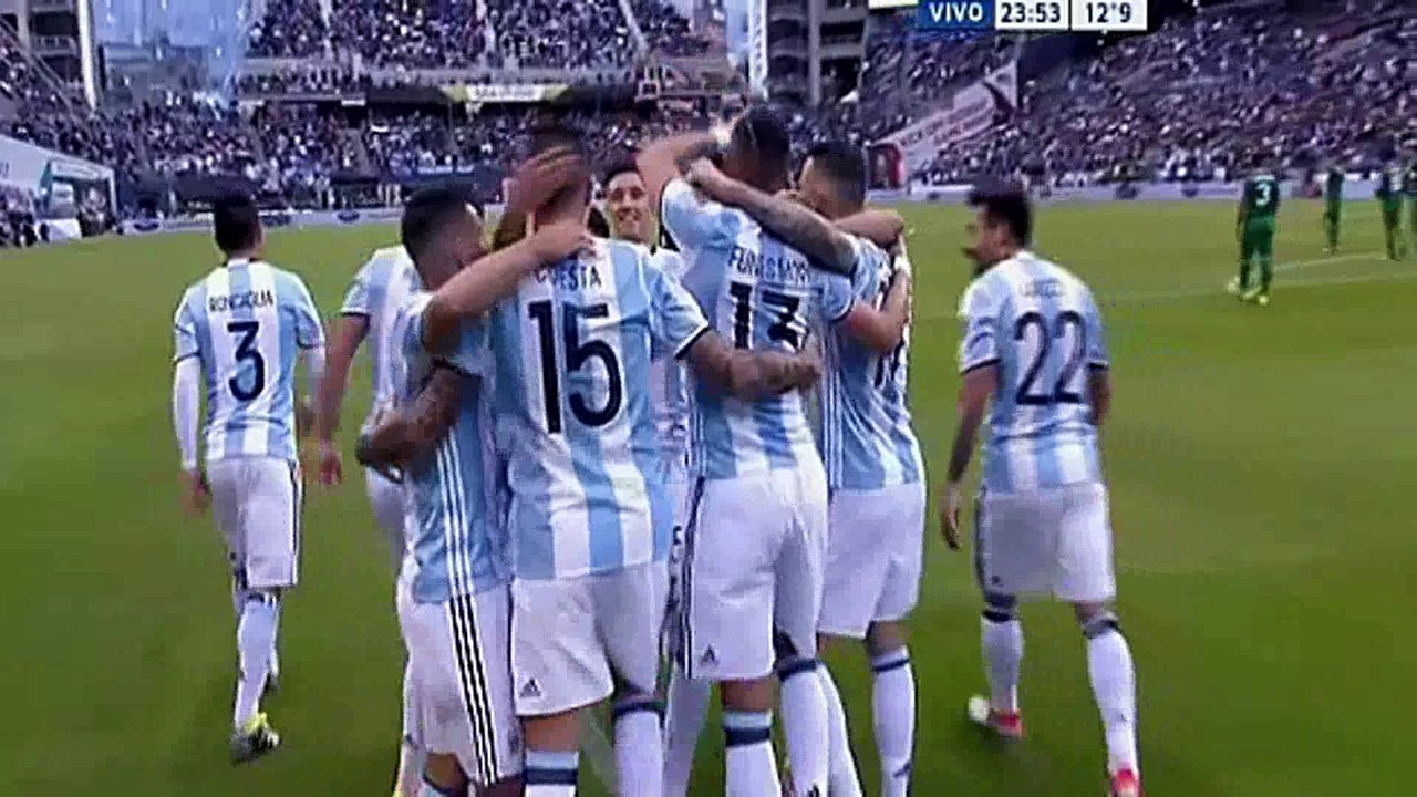 Argentina goleó 3 0 a Bolivia con un gol del Samurái Cuesta