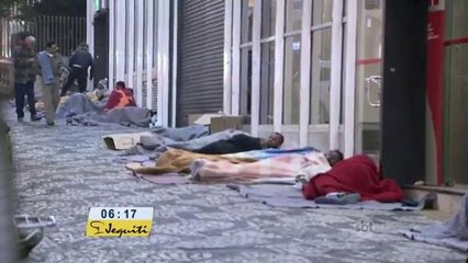 Igrejas oferecem abrigo aos moradores de rua durante o frio