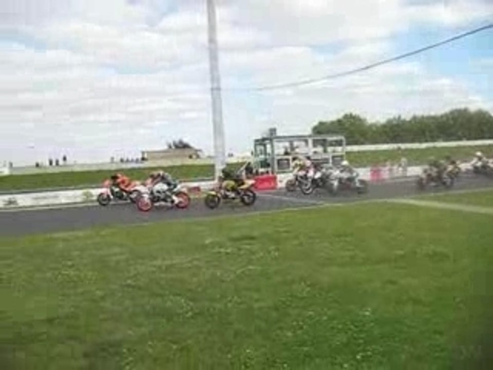 Départ 1ère course RC600 carole 2007