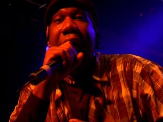 KRS one live in Paris 29/06/07 (Elysée montmartre)
