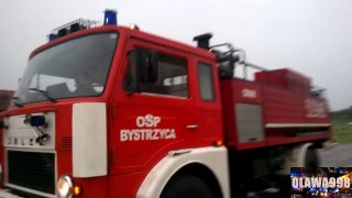 Pożar domu po uderzeniu pioruna Oława 27 05 2014