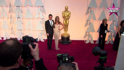 Jennifer Aniston met fin aux rumeurs de grossesse ! (vidéo)