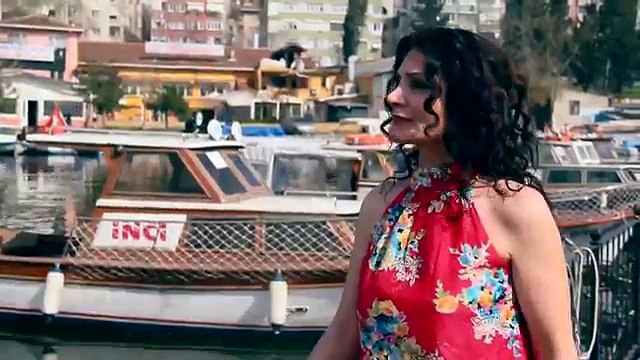 Nihal Ukşal - Sen Neymişsin Sen - En Güzel Türküler Klip 2016