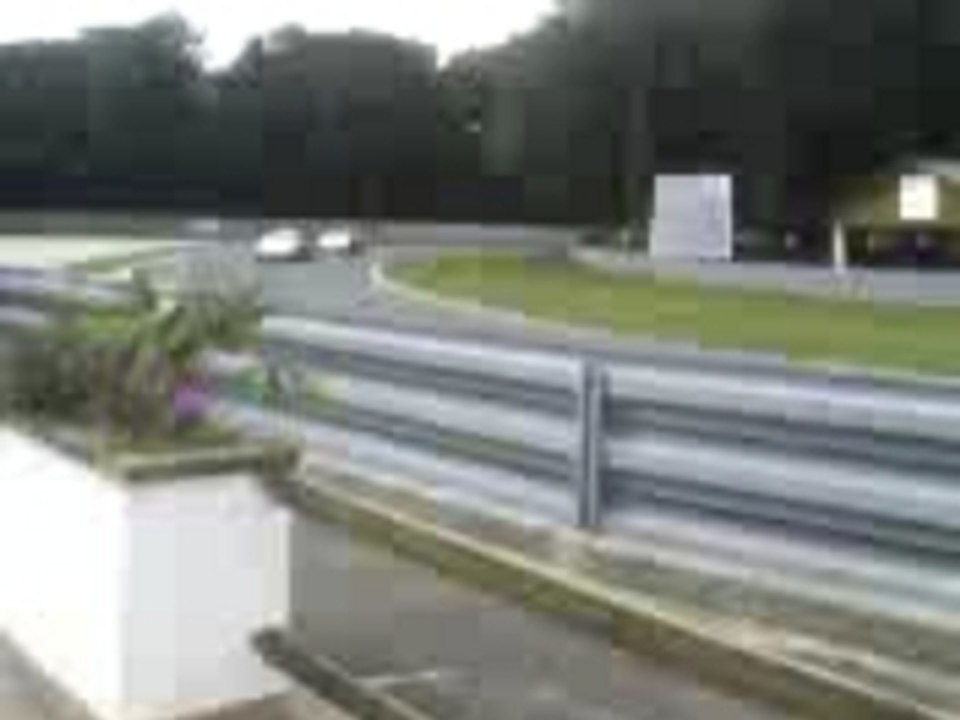 porsche 911 conduite par kiki