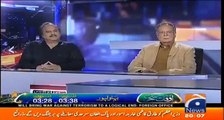 Pervez Rasheed touches Naeem Ul Haq's feet before starting the talkshow