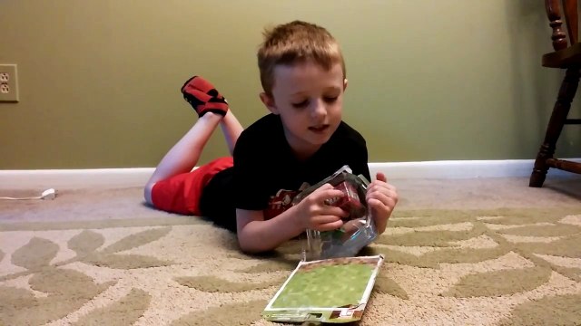 Minecraft Overworld Creeper Toy Unboxing Series 1 Mojang