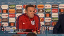 Rooney ve Hodgson'dan Bale'e cevap gecikmedi