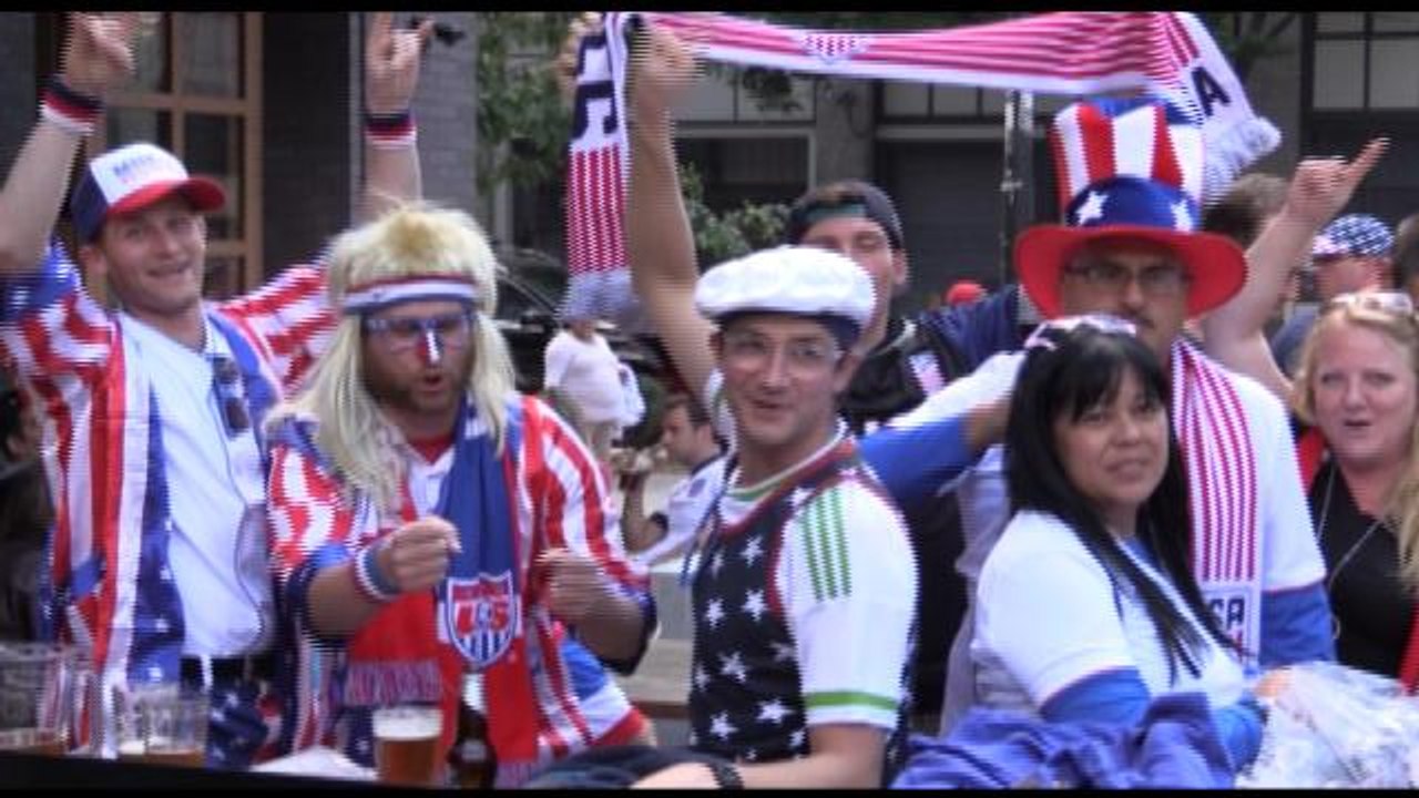 Hinchas de Ecuador y EE.UU, listos para el encuentro por cuartos de final