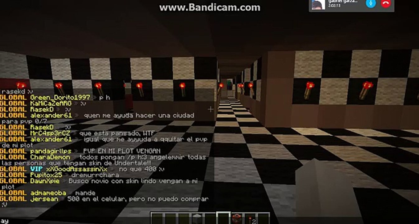 asusto a mi amigo jugando fnaf en minecraft