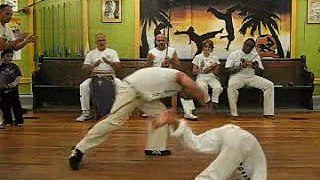 ReM capoeira roda 11/25/09 part 2/3