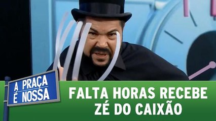 Falta Horas recebe Zé do Caixão
