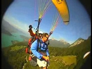 Parapente biplace en été par Flyeo