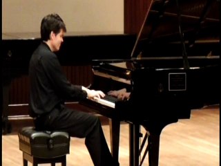 "Menuet" from "Suite Bergamaque", by  Claude Debussy, played by Axel Lenarduzzi