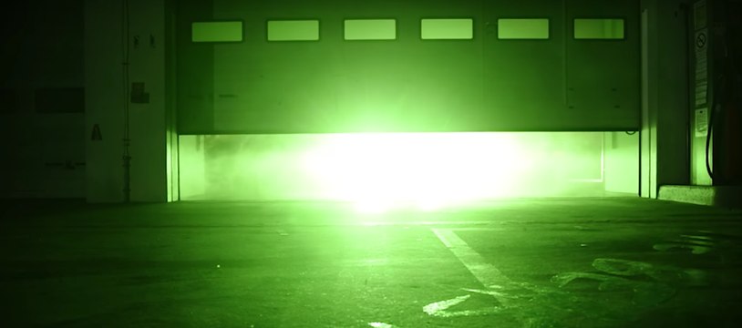 VÍDEO: El Mercedes-AMG GT R está casi a punto, escucha cómo ruge