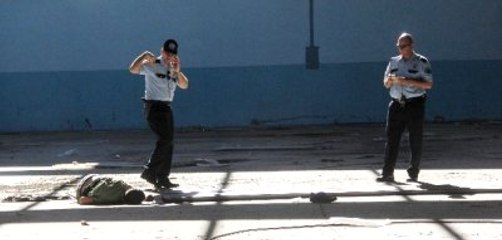 Hırsızlık Yaptığı Depoda Ölü Bulundu