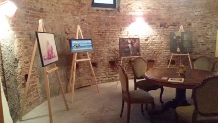 FUORI PALAZZO * Segni del nostro tempo