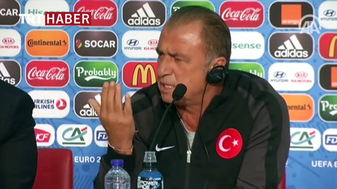 Fatih Terim basın toplantısı düzenledi