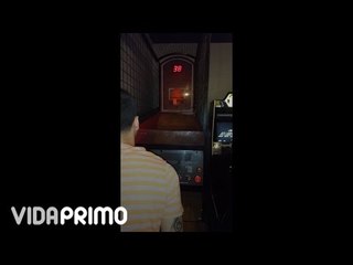 Papi Wilo (jugando baloncesto)