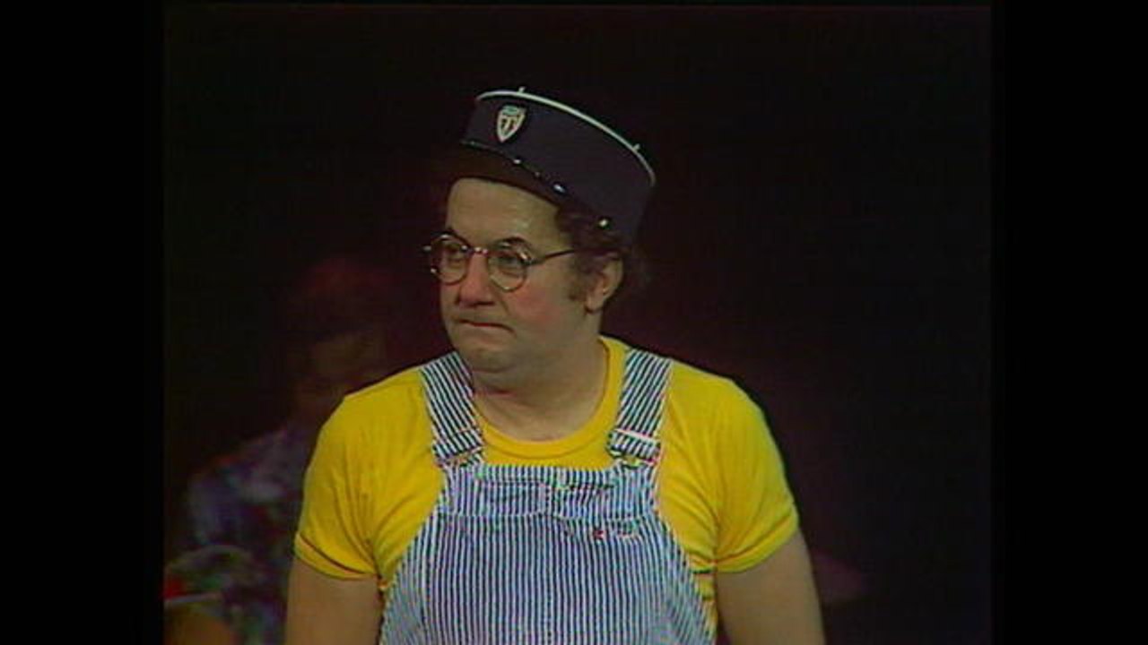 Policier, un métier ingrat - Coluche, C’est pour Rire