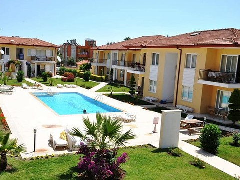 Kemer Antalya da yaz kış oturabileceğiniz bakımlı eşyalı satılık daire
